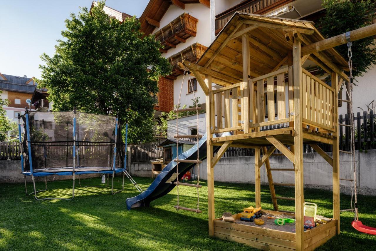 Haus Central Serfaus Exterior photo